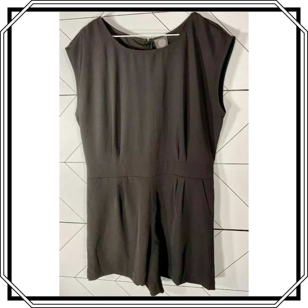 Vince Camuto Romper (EUC)